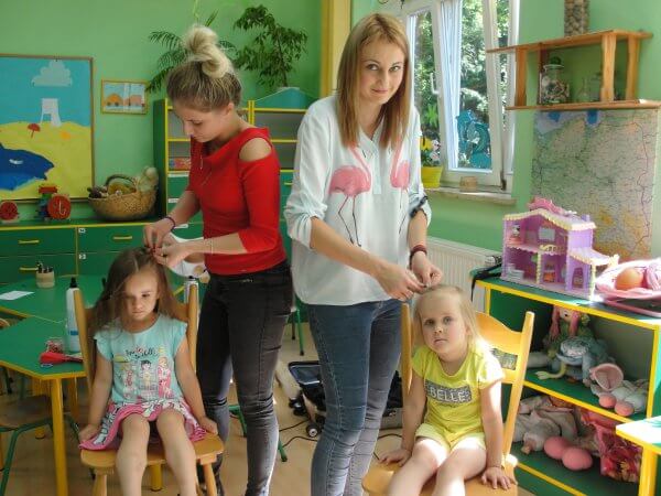 Pokazy fryzjerskie w przedszkolu
